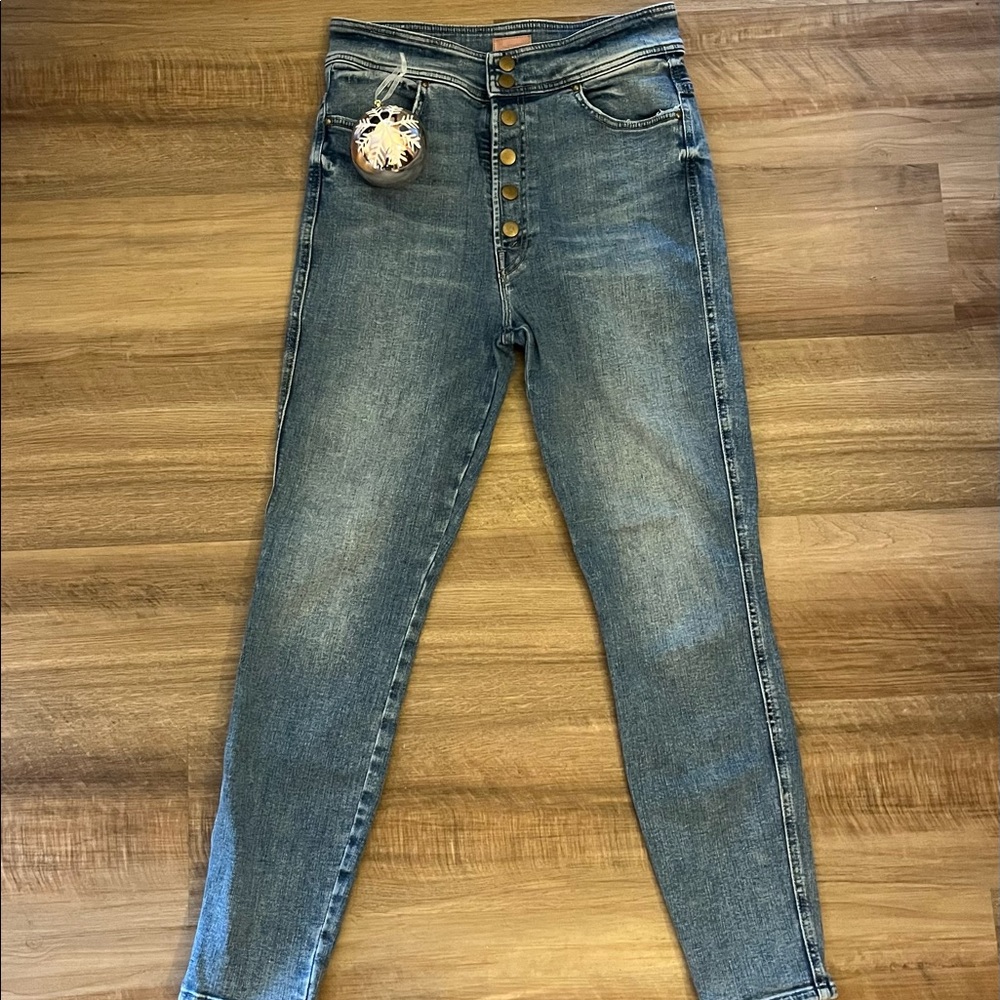 Mother jeans Loved these but I grew out of them